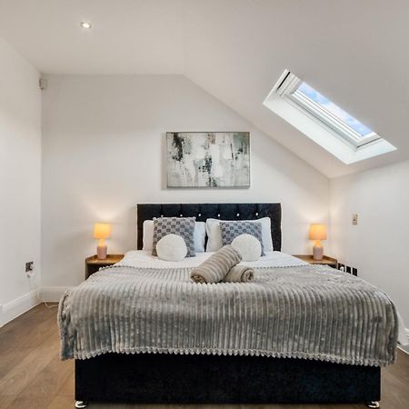 ロンドンLuxurious Hidden Gem In Wandsworthアパートメント エクステリア 写真