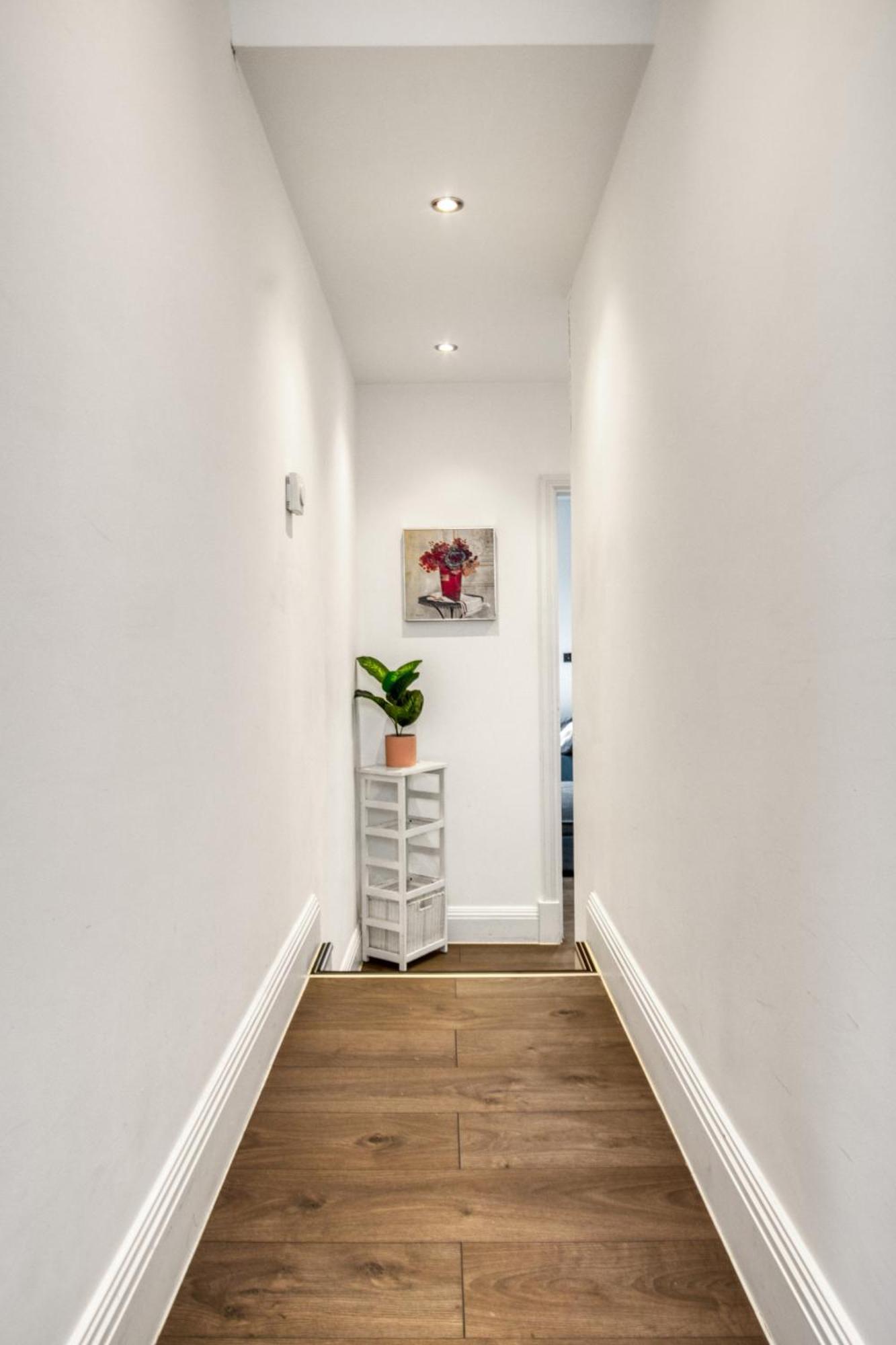 ロンドンLuxurious Hidden Gem In Wandsworthアパートメント エクステリア 写真